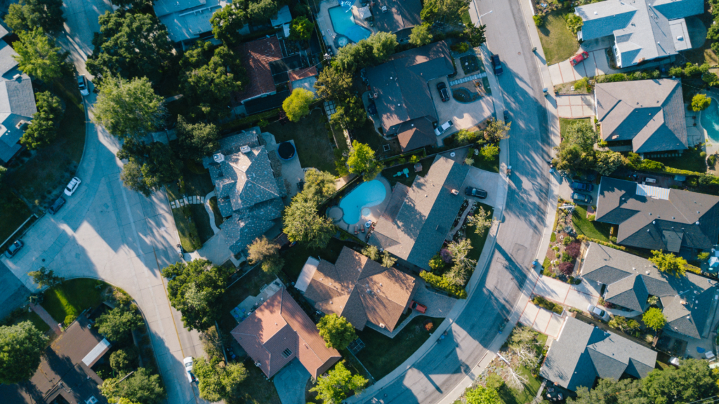 A Guide to Gated Communities in Southern California