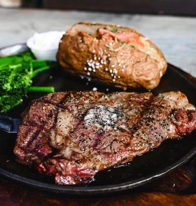 Canyon Lake Restaurants and Nightlife