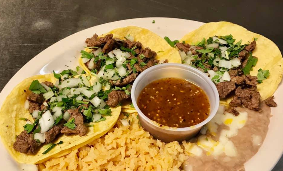 Canyon Lake Restaurants and Nightlife